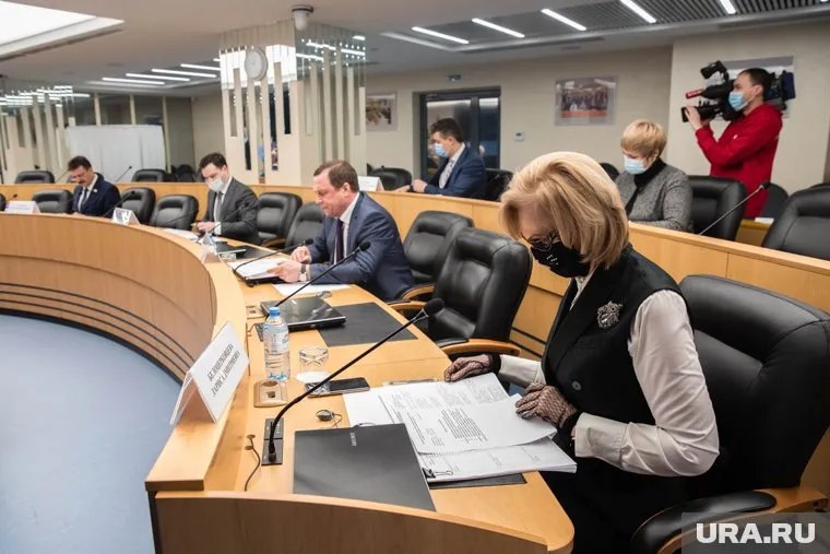 Конкурсная комиссия смогла допустить к этапу собеседования лишь одного кандидата в главы Сургута