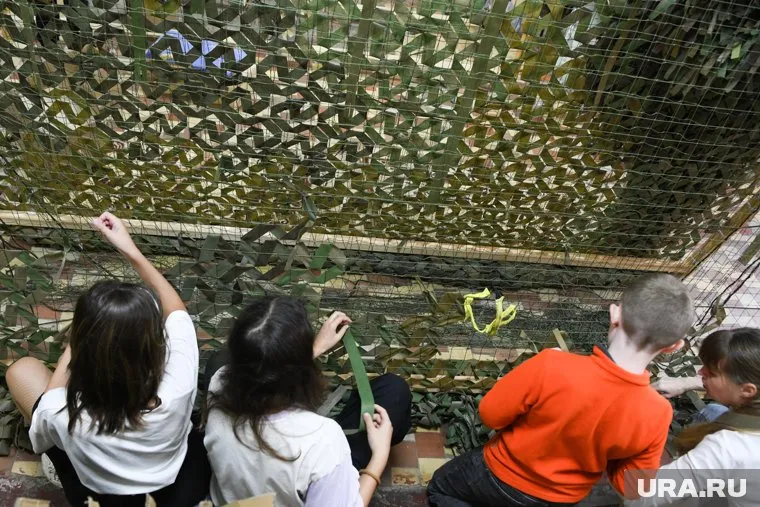 Тюменцы в день города начнут плести 438 метров маскировочных сетей для бойцов СВО