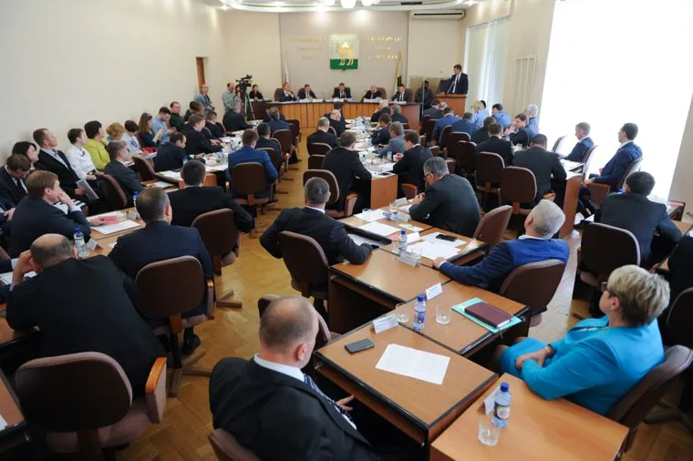 Заседание челябинской городской думы Челябинск, зал заседаний челябинской гордумы