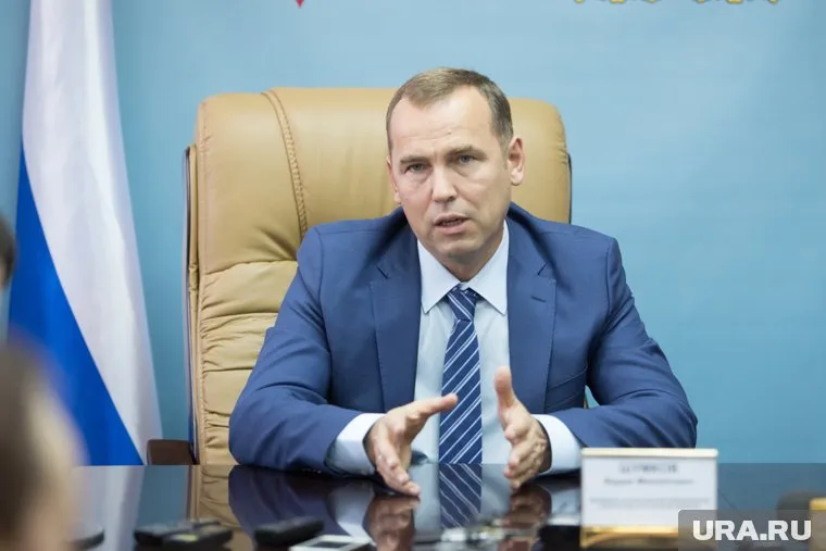 По некоторым обращениям Шумков пообещал выезжать сам