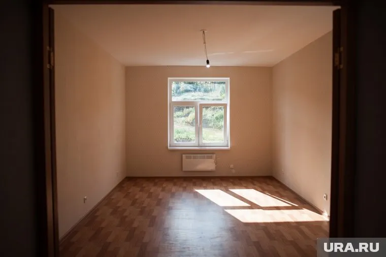 Компания продает пять квартир в поселке Газ-Сале