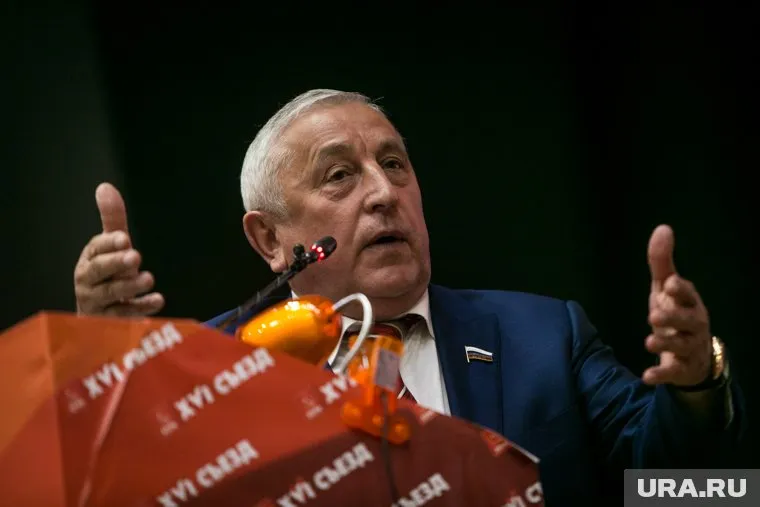 Депутат Николай Харитонов едет в Курган
