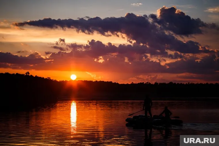 В Сочи запретили ночное купание в море