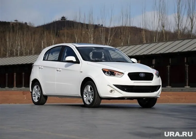 Замыкающий рейтинг «китайца» вызывает в памяти творения корейских дизайнеров прошлого