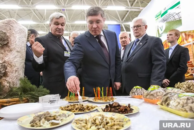Полпред Владимир Якушев и губернаторы смогут ознакомиться с продукцией феремеров и агрохолдингов УрФо (фото из архива)