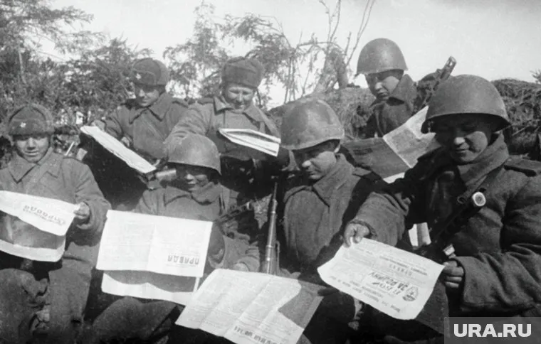 Стихотворения поэтов-фронтовиков печатались в газетах, которые читали многие солдаты