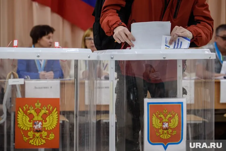 В бюллетенях будет на одну фамилию меньше