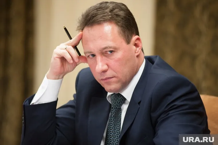 Полпред президента пока не участвует в скандальной ситуации