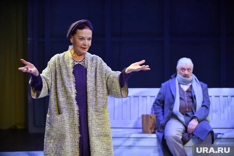 Людмила Чурсина празднует день рождения 20 июля