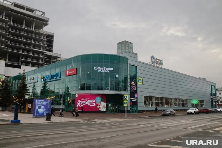 История с высоткой длится около 20-ти лет