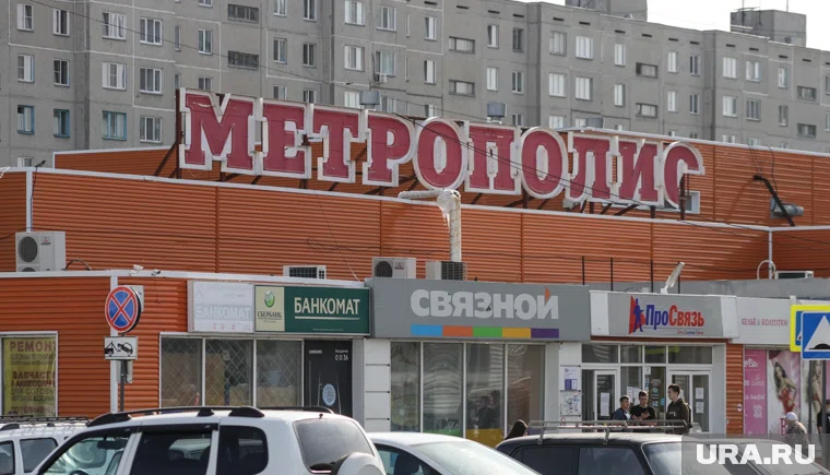 В сетевом магазине Кургана обнаружили тело умершего человека