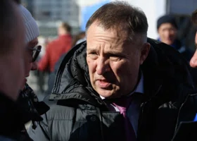 Свердловский депутат призвал наказывать российских мужчин за интимные фото