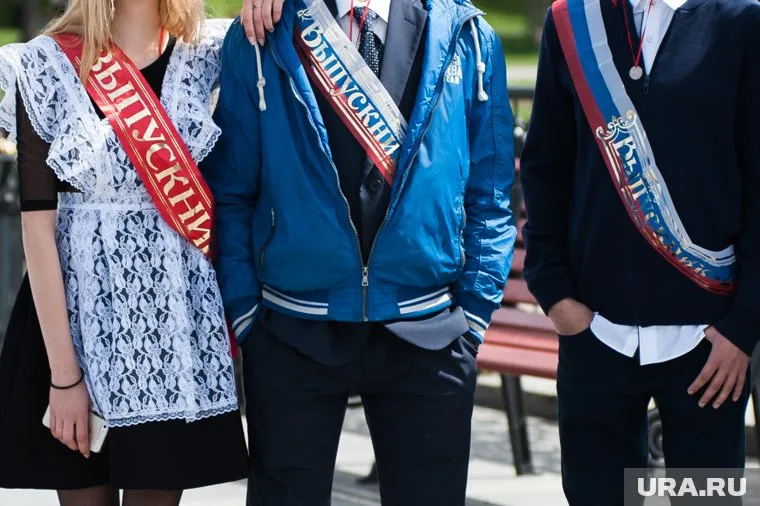 Инцидент произошел на школьной линейке