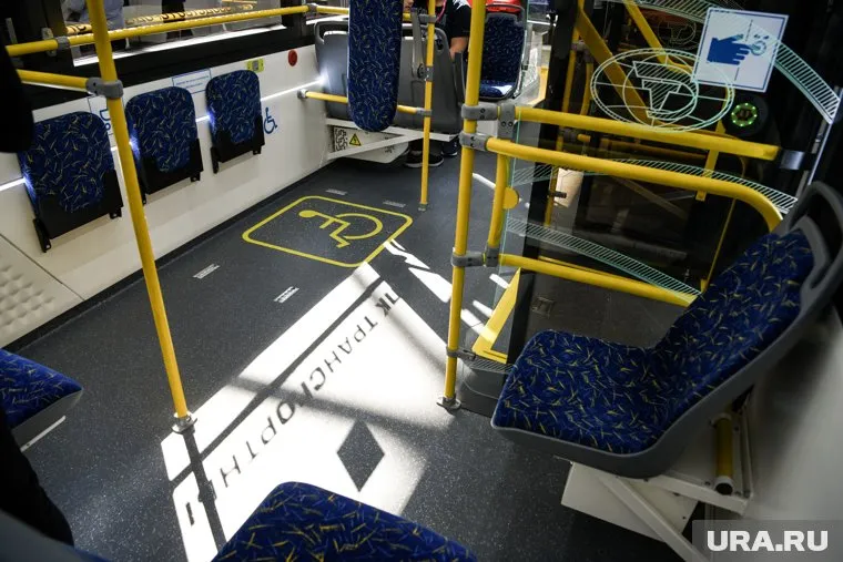 Челябинским троллейбусам регламентировали внешний вид