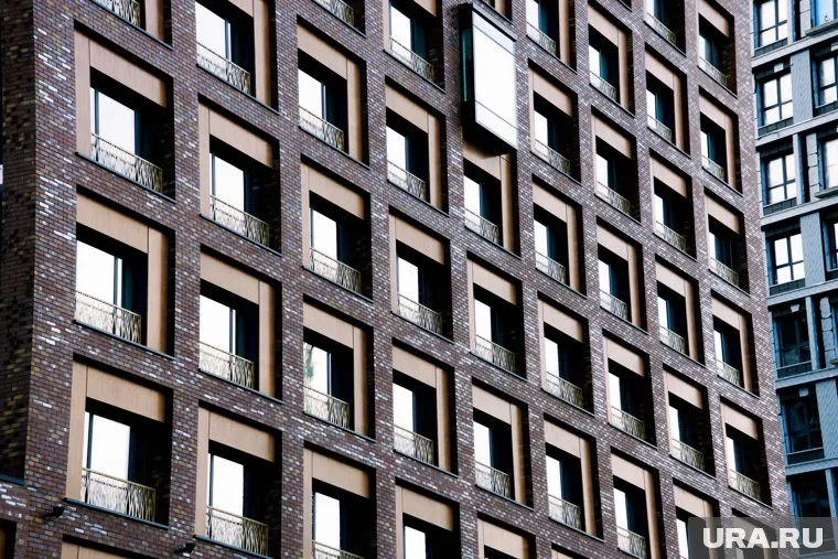 В Челябинске взять ипотеку стало в разы сложнее, при этом цены на жилье растут 