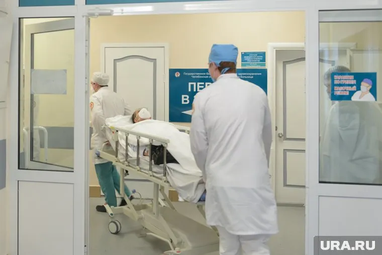 Ноябрьский врач Роман Ильин — единственный травматолог в больнице Волновахи