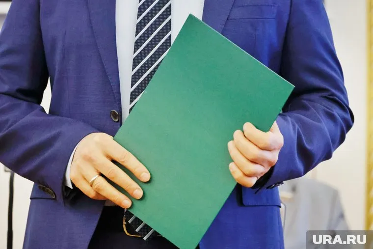 Шадринцы получат опыт работы в госорганах