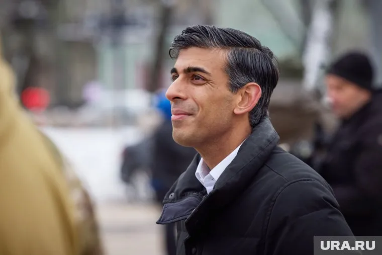 Сунак заявил, что досрочные выборы в парламент в Британии пройдут 4 июля