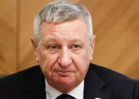 Курганский сенатор Муратов отдал свой голос за банкира и бизнесмена