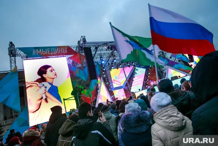 Ситуации во внешней политике показали россиянам важность единства