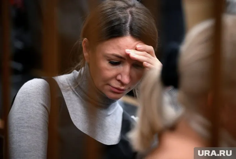 Елена Блиновская не сможет получить налоговую амнистию, считает Апостол