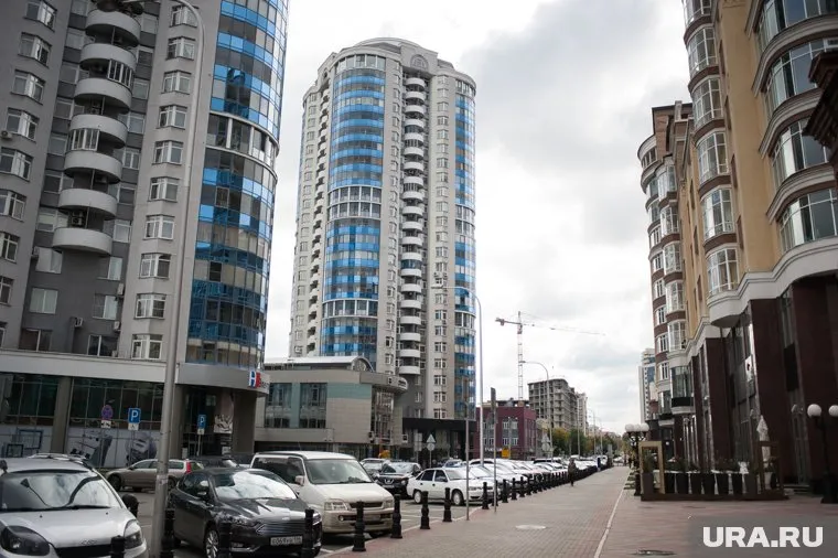 Улицу Хохрякова предлагают переименовать в Тихвинскую