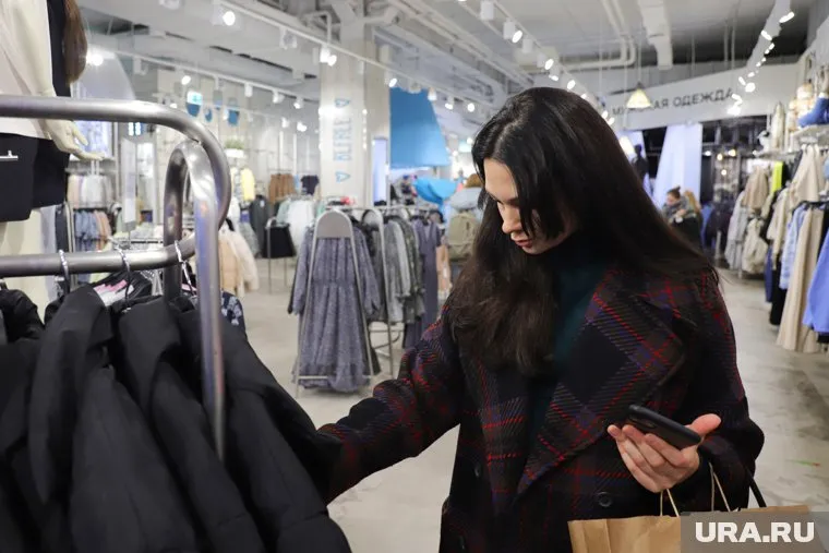 Магазин находится на первом этаже ТЦ