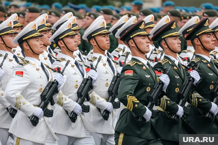 В Пекине завершился торжественный парад