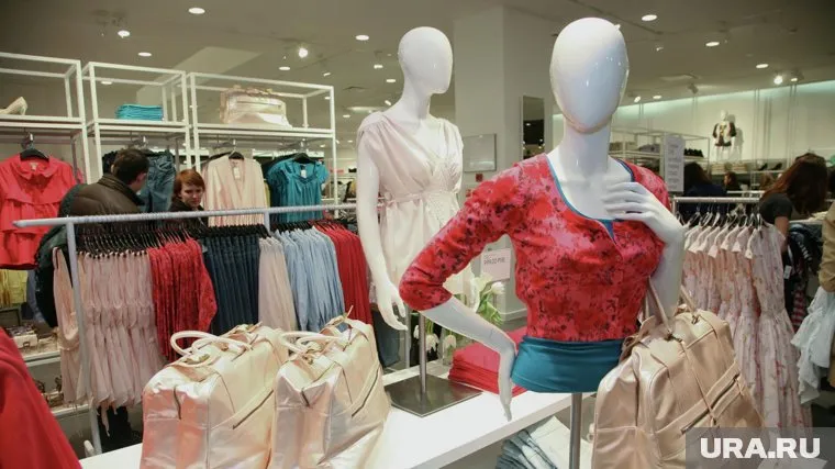H&M стал ввозить в Россию новую коллекцию