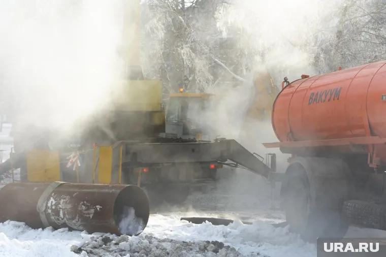 Следователи проводят проверку из-за коммунального ЧП в Мегионе