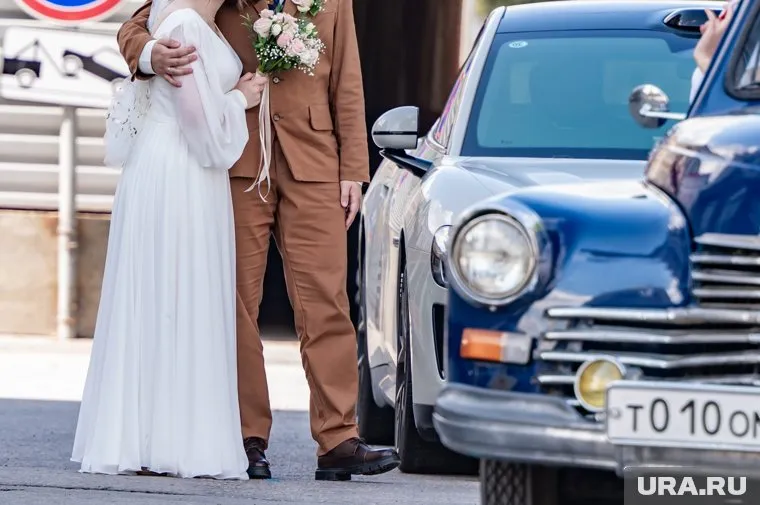 Пара должна проходить консультации у психолога, если у нее есть дети или один из супругов не согласен на развод, сообщили в ГД