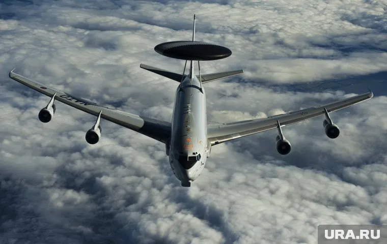 Boeing E-3 Sentry пролетал там же, где упал американский MQ-9 Reaper