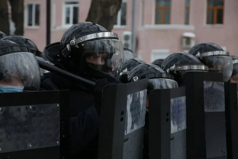 Несанкционированная акция в поддержку Алексея Навального. Пермь