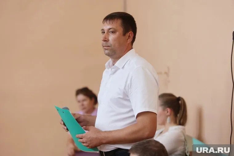 Глава Шадринского округа Дмитрий Жуков встретился с местными перевозчиками