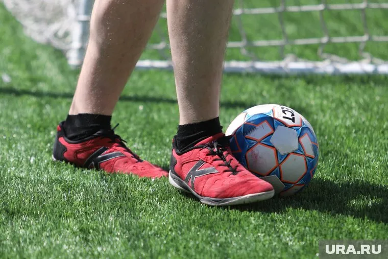 Экс-футболист Урала обвиняется в дискредитации ВС РФ