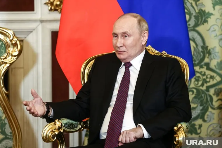 Владимир Путин сделал комплимент мэру Перми Эдуарду Соснину