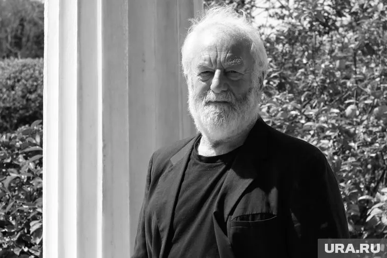 Бернард Хилл умер в возрасте 79 лет