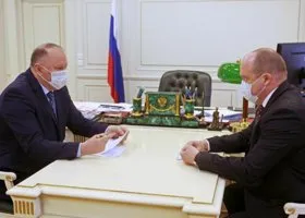 Свердловское УФСБ берет под контроль зарплаты медиков