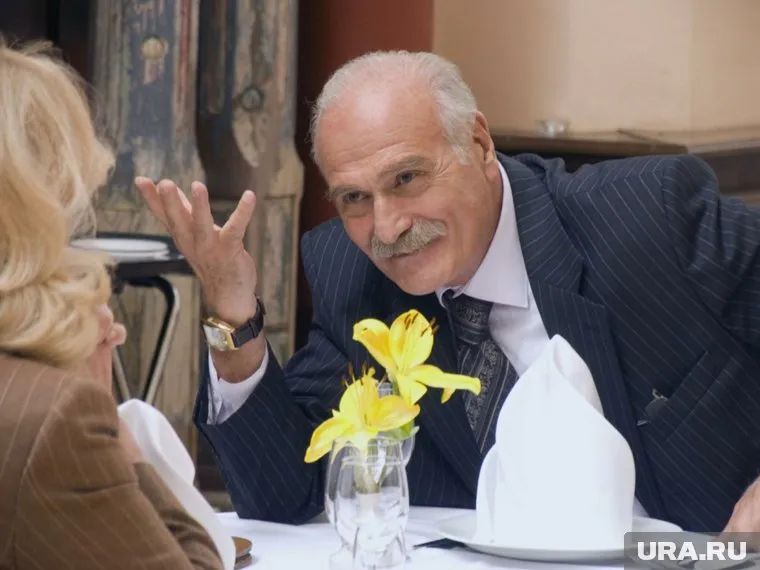 5 июня исполняется 90 лет со дня рождения Кахи Кавсадзе