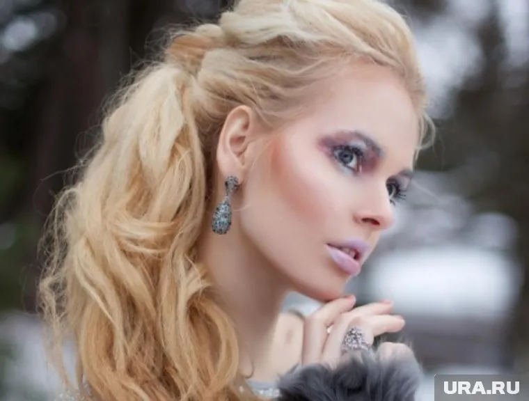 Олеся Кожина будет рожать в Москве