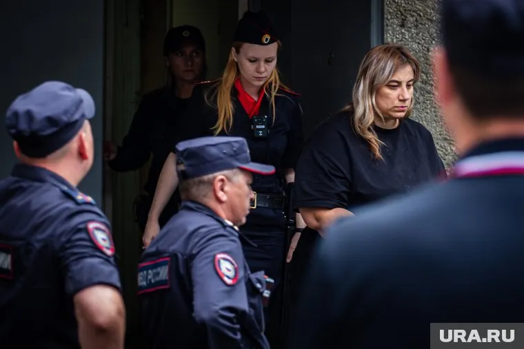 В Ленинском районном суде состоится заседание по делу Далера Бобиева, где его опекун проходит в качестве обвиняемой