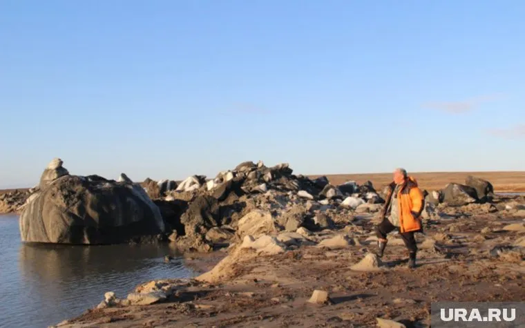 Ямальские воронки, по словам ученых, являются исключительными (фото из архива)