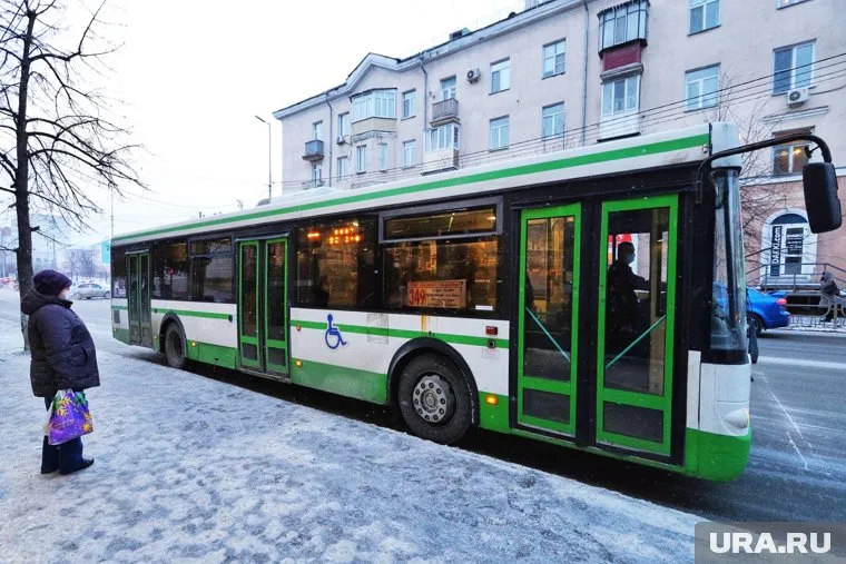 Курганцы не хотят выводить на линию московские автобусы