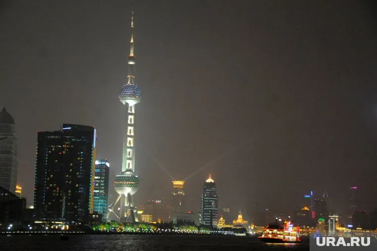 Первая группа из Китая приедет со дня на день, заявил Максим Решетников