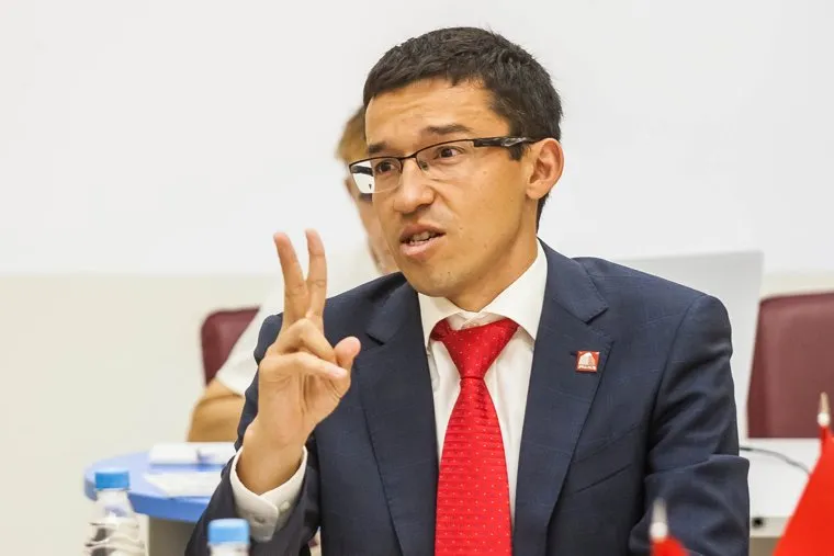 Риэлтерская компания "Этажи". Тюмень