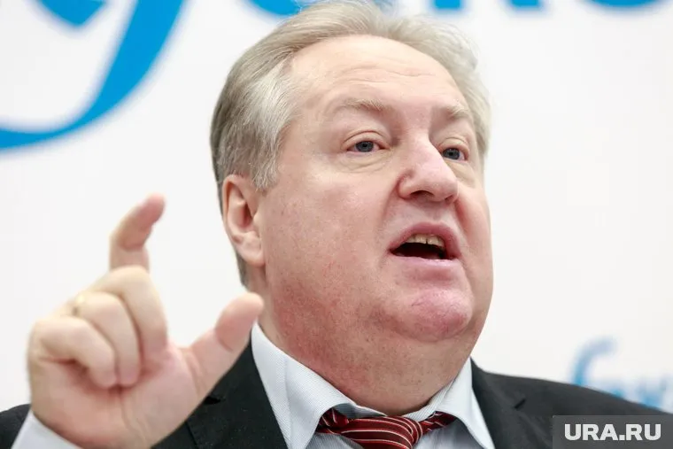 Сергей Обухов заявил, что российские пенсии должны быть минимум в два раза больше