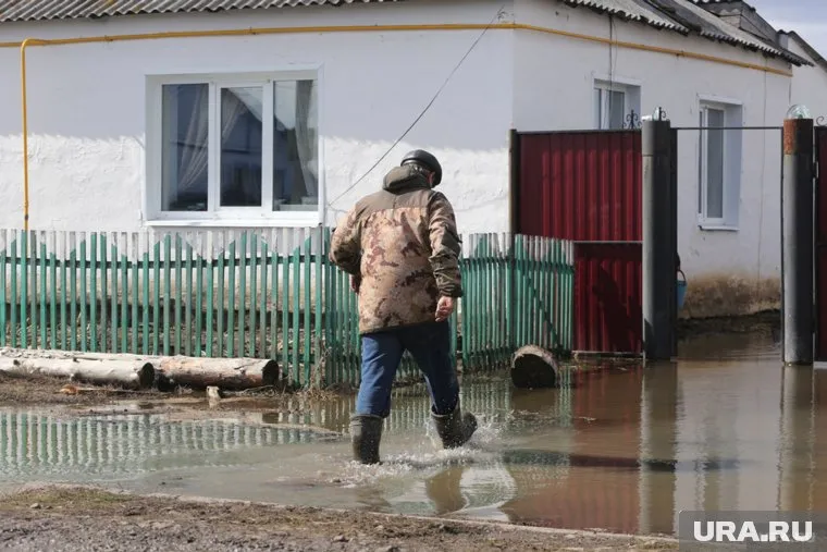 В зону подтопления уже попали более 5300 домов и участков