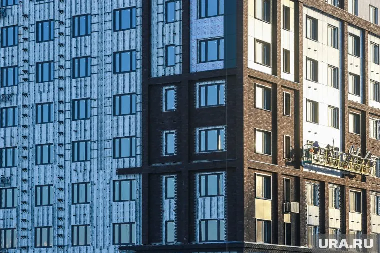 Крупнейшие банки России подняли ставки по ипотеке на новостройки и «вторичку»