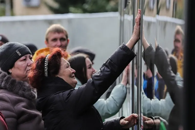 Отправка мобилизованных свердловчан с Верх-Исетского военкомата. Екатеринбург