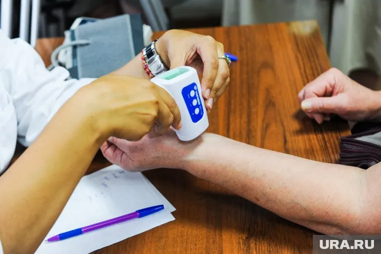 Повышение температуры тела во время болезни является нормальным явлением, считает Александр Будик